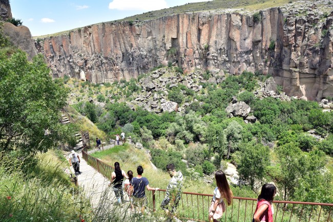 Ihlara Vadisi’ne turist ilgisi artıyor