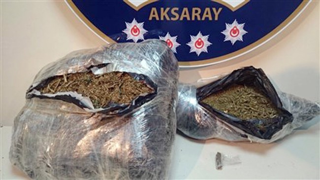 Aksaray’da Uyuşturucu Satıcılarına Darbe