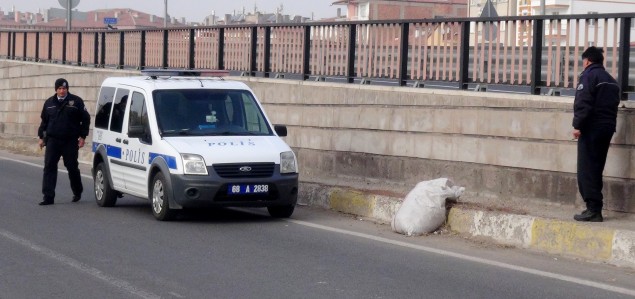 Aksaray’da Şüpheli Çuval Paniği