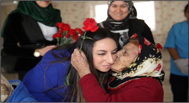 Yeşim Pekmez: “Ailenin, toplumun en temel taşı kadınlardır”