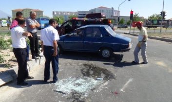 Aksaray’da Tir İle Otomobil Çarpıştı: İki Yaralı