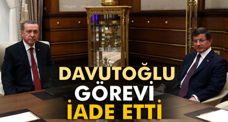 Başbakan Davutoğlu, hükümeti kurma görevini iade etti