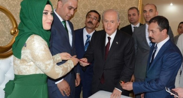 MHP Lideri Bahçeli Nikah Şahitliği Yaptı