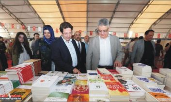 Aksaray 1. Kitap Günleri Fuarını 150 Bin Kişi Ziyaret Etti