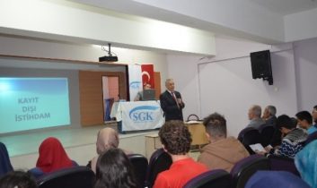 Aksaray İl Müdürlüğünden Kayıt Dışı Semineri