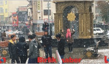 Aksaray’a mevsimin ilk karı düştü