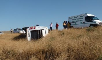 Bayram Gezisi Kazayla Sonlandı: 1 Ölü, 19 Yaralı