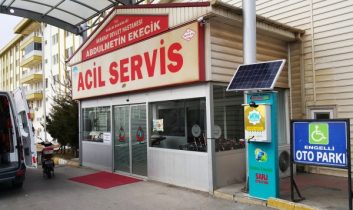 Acil Servis Önüne Belşarj Cihazı Yerleştirildi