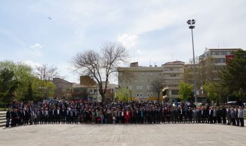 Binalara, Meydanlara Sığmadık; Aksaray MHP ve CUMHUR İTTİFAKI diyor!