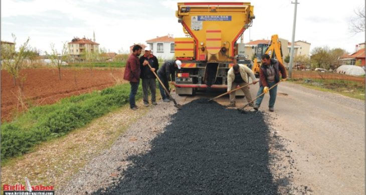 Bozulan Yollarda Bakım ve Onarım Yapılıyor