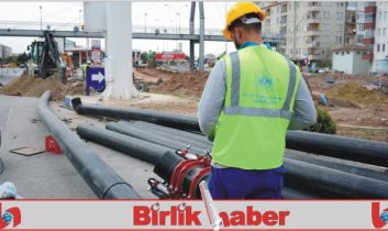 Karayolunun Altından Geçen 35 Yıllık Eski Boru Değişti