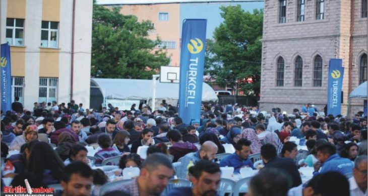 Turkcell,  Aksaray’da 5.000 kişiye iftar verdi