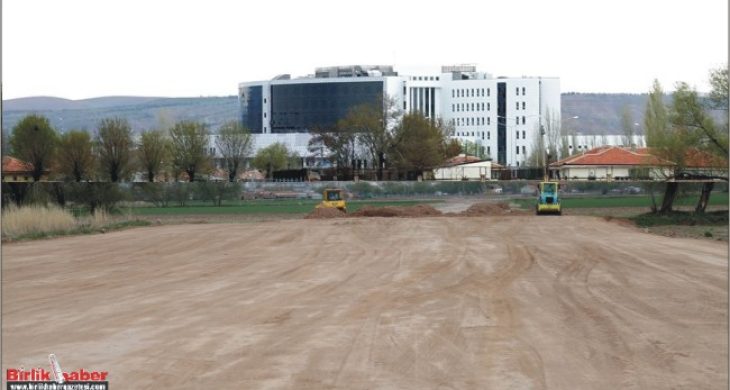 Yeni Hastaneye Bağlantı Yolu Açılıyor