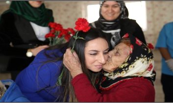 Yeşim Pekmez: “Ailenin, toplumun en temel taşı kadınlardır”