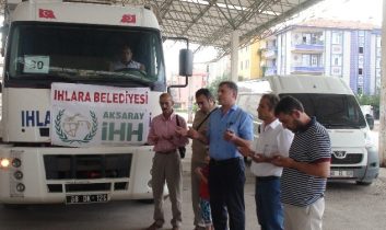 Aksaray İHH’dan Suriyelilere Yardım