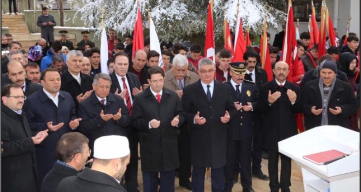 Şehitleri Anma Günü ve Çanakkale Deniz Zaferi’nin 102. Yılı Kutlandı