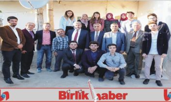 Rektör Şahin ve Öğrenci Toplulukları Şehit Ailelerini Ziyaret Etti